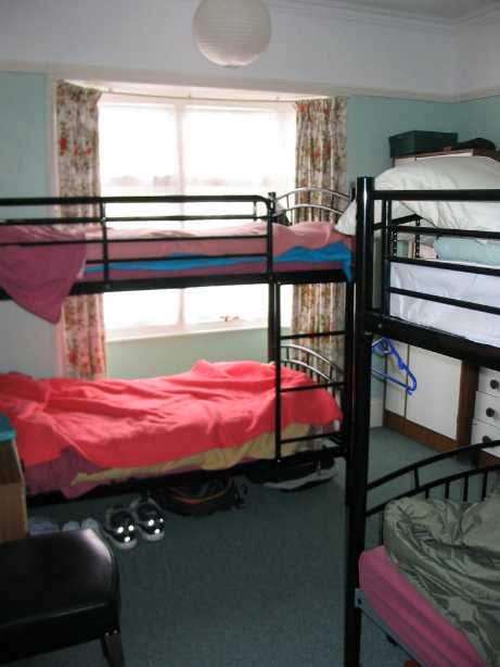Bournemouth Backpackers Hostel Dorms